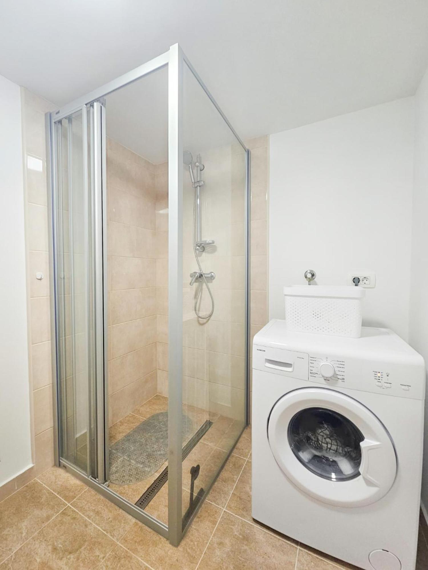 קופריבניצה Central Park Apartments מראה חיצוני תמונה